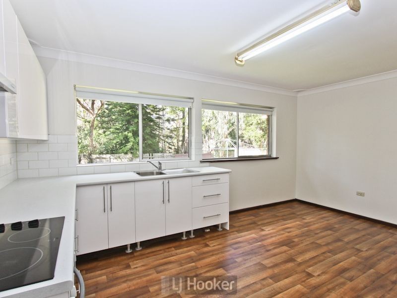 4 Lindsay Avenue, Valentine NSW 2280