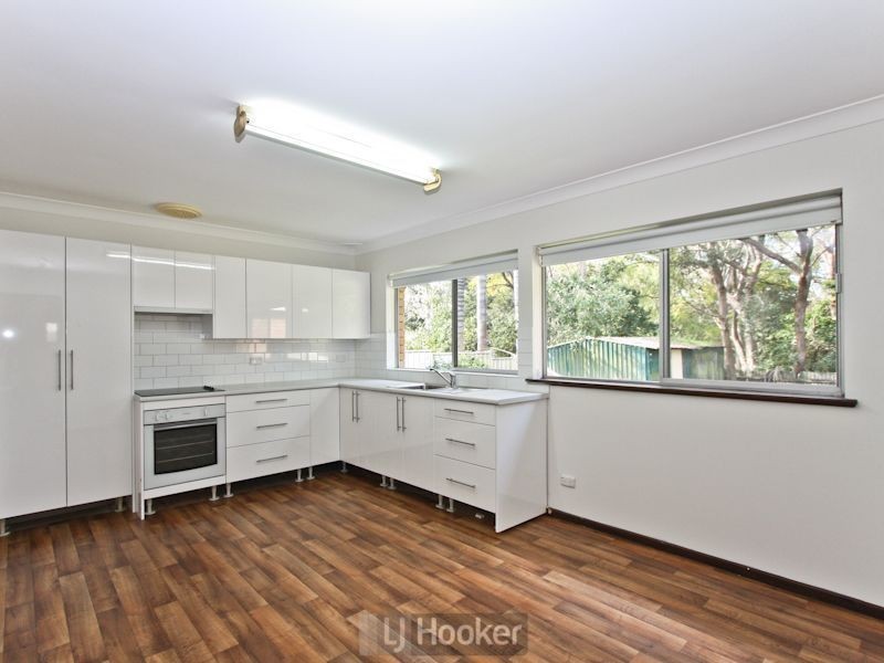 4 Lindsay Avenue, Valentine NSW 2280