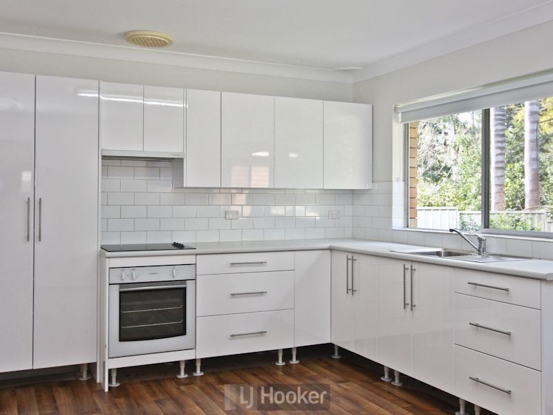 4 Lindsay Avenue, Valentine NSW 2280