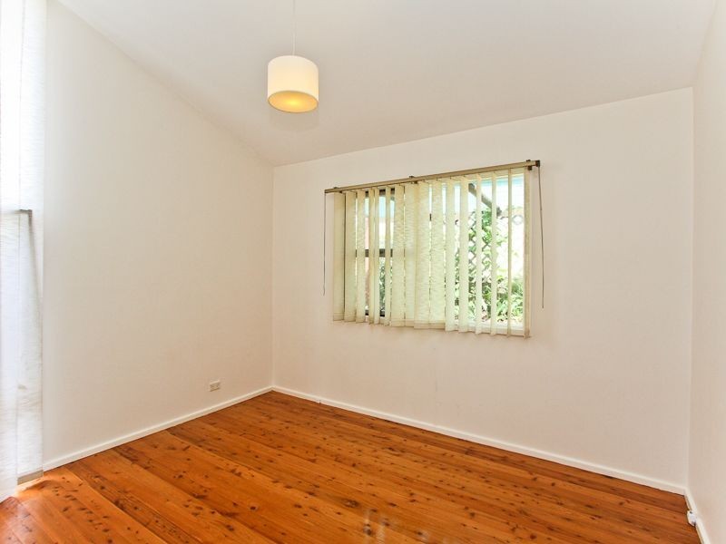 33 Lindsay Avenue, Valentine NSW 2280