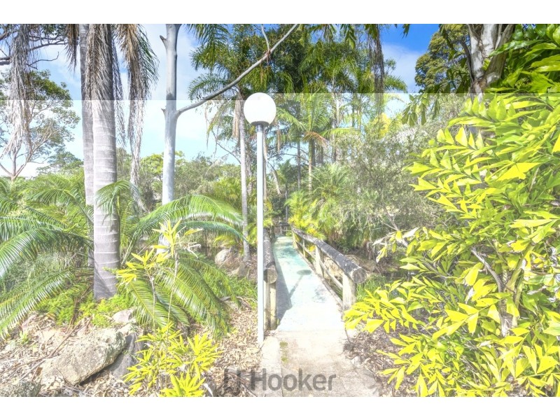 215/3 Violet Town Road, Mount Hutton NSW 2290