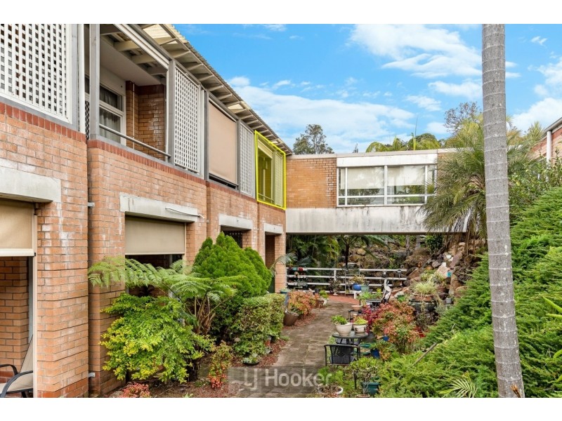 217/3 Violet Town Road, Mount Hutton NSW 2290