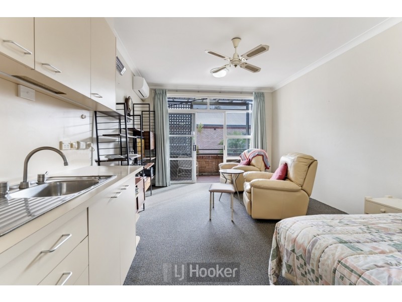 217/3 Violet Town Road, Mount Hutton NSW 2290
