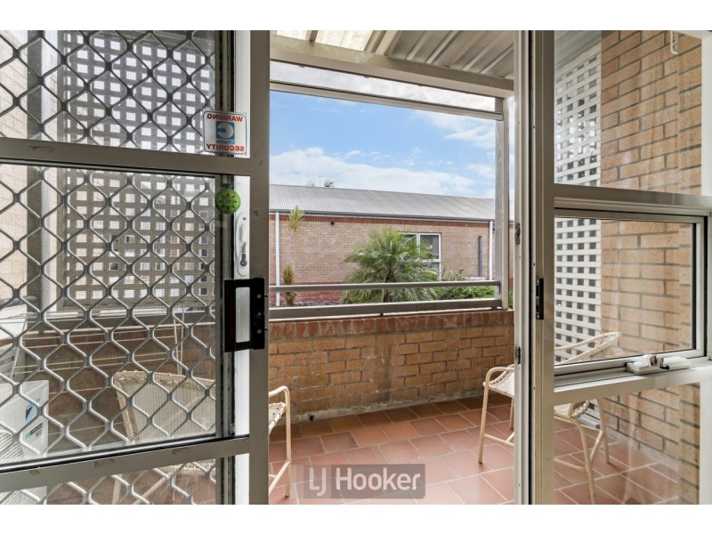 217/3 Violet Town Road, Mount Hutton NSW 2290