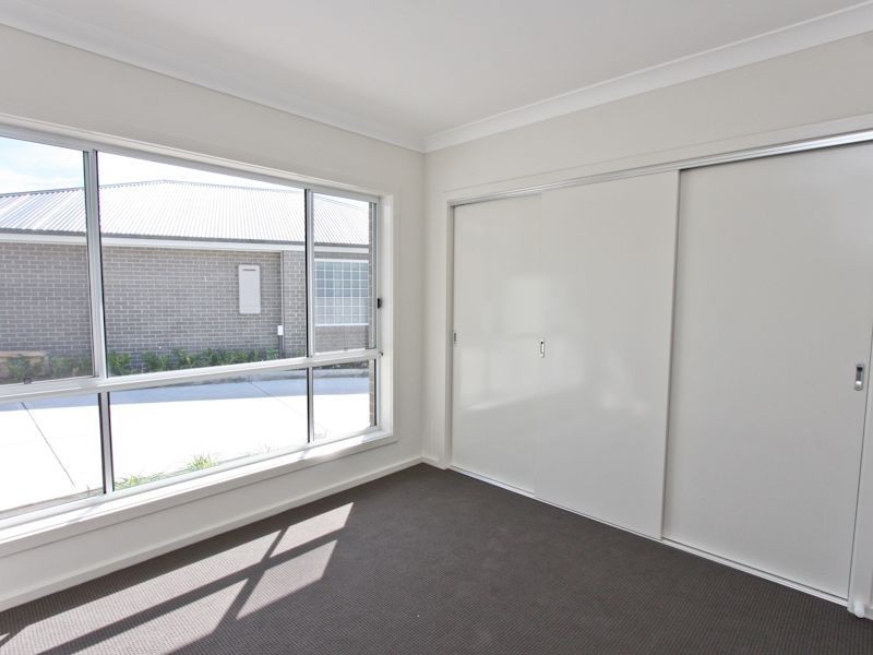 8/21 Seaman Avenue, Warners Bay NSW 2282