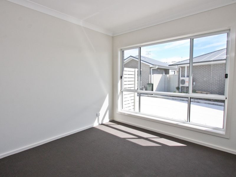 8/21 Seaman Avenue, Warners Bay NSW 2282