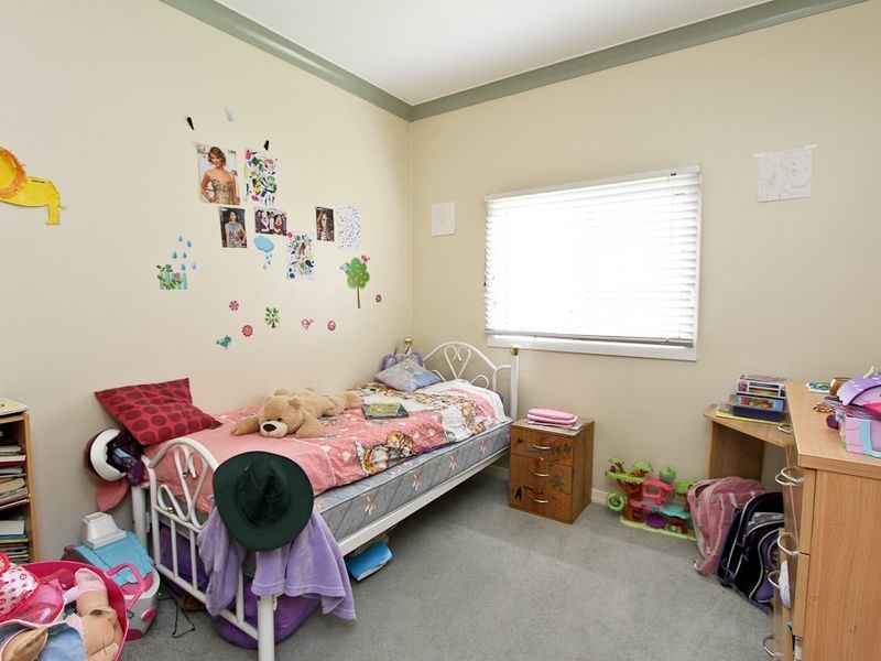 73 Medcalf Street, Warners Bay NSW 2282