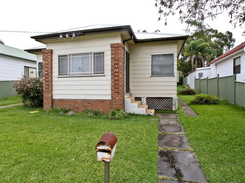 73 Medcalf Street, Warners Bay NSW 2282