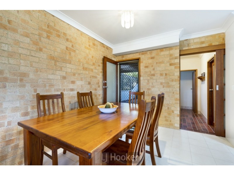 2/23 Ruston Avenue, Valentine NSW 2280