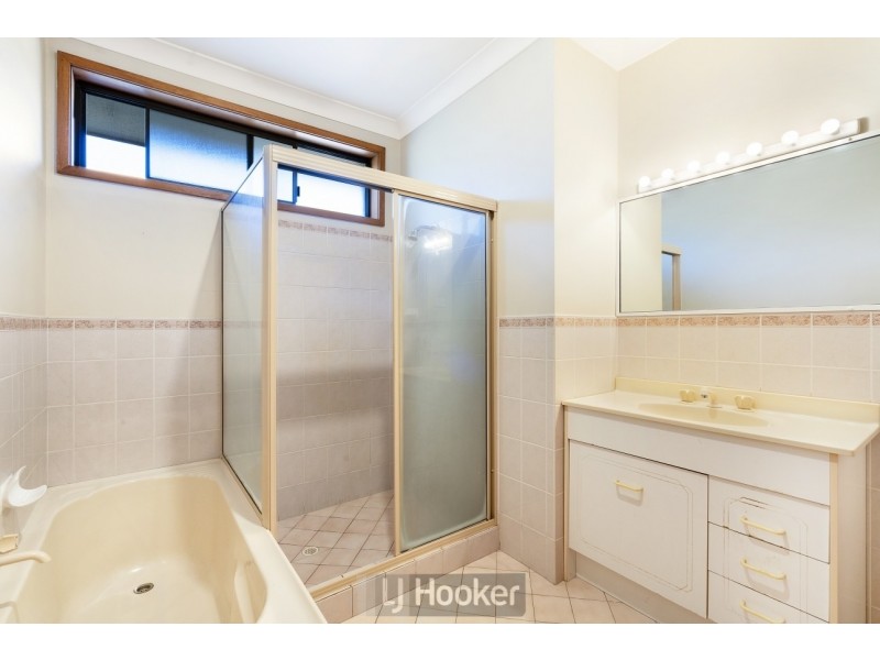2/23 Ruston Avenue, Valentine NSW 2280