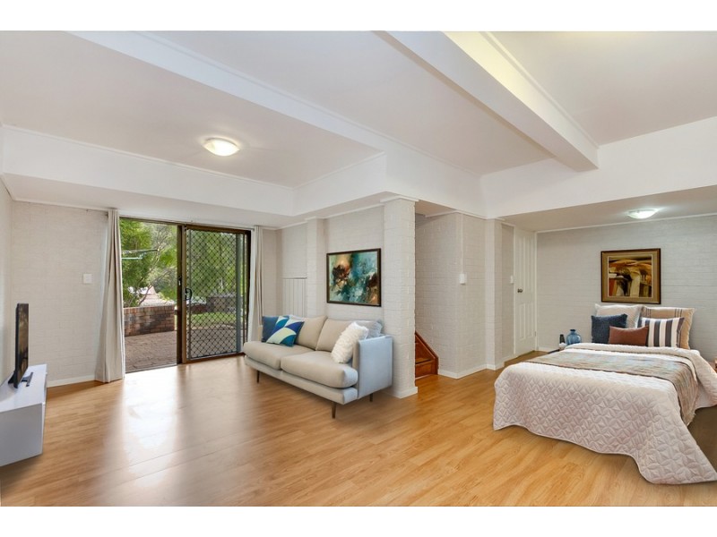 74 Alhambra Avenue, Macquarie Hills NSW 2285