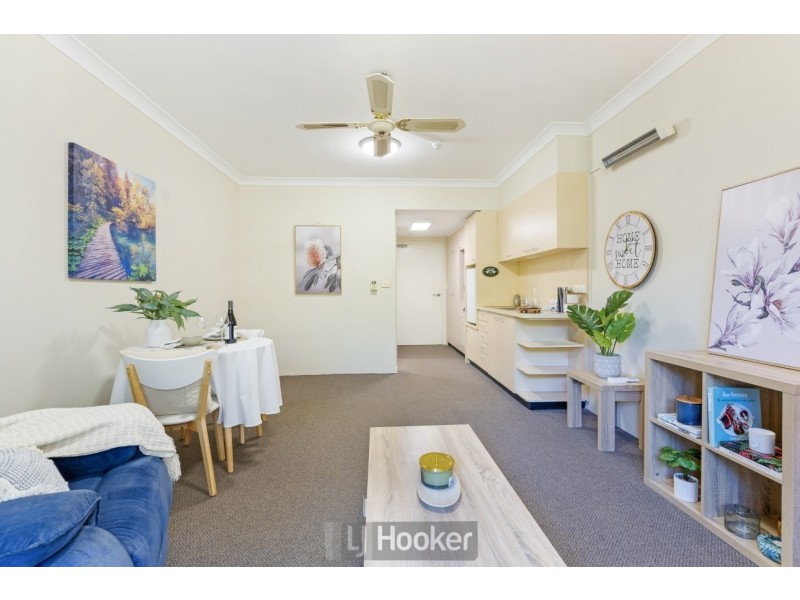 113/3 Violet Town Road, Mount Hutton NSW 2290