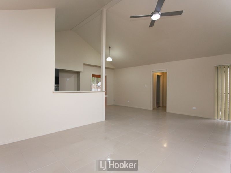 10 Melton Place, Croudace Bay NSW 2280