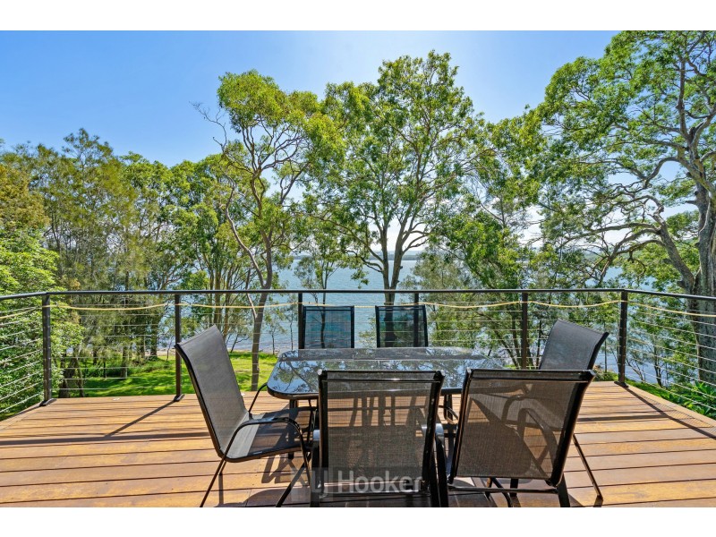 108 Beach Road, Wangi Wangi NSW 2267