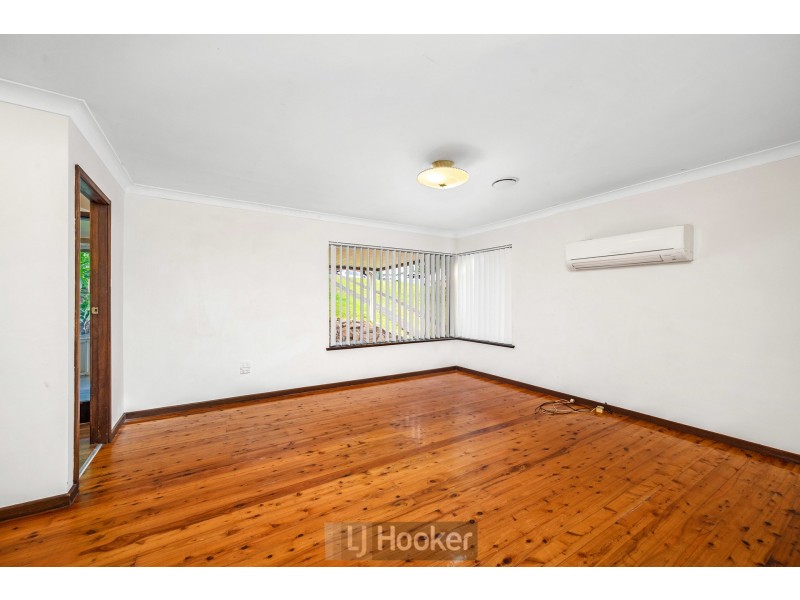 4 Lindsay Avenue, Valentine NSW 2280