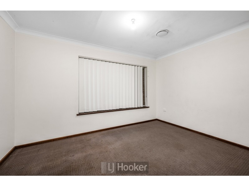 4 Lindsay Avenue, Valentine NSW 2280