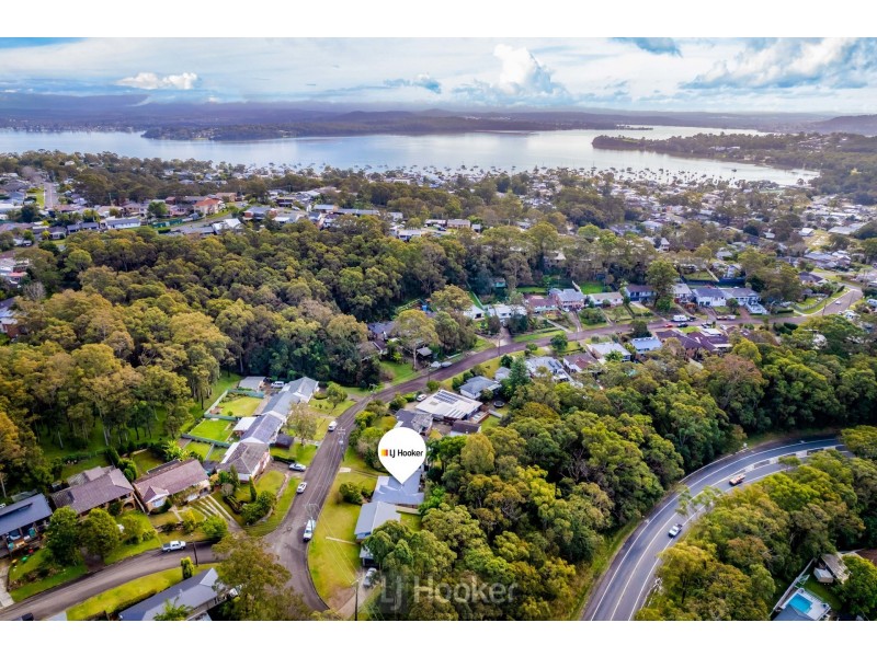 4 Lindsay Avenue, Valentine NSW 2280