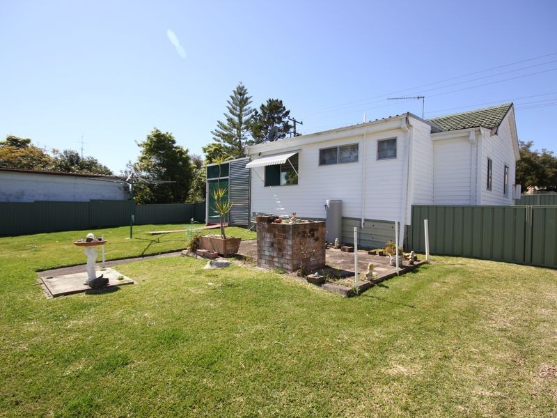 49 Yorston Street, Warners Bay NSW 2282