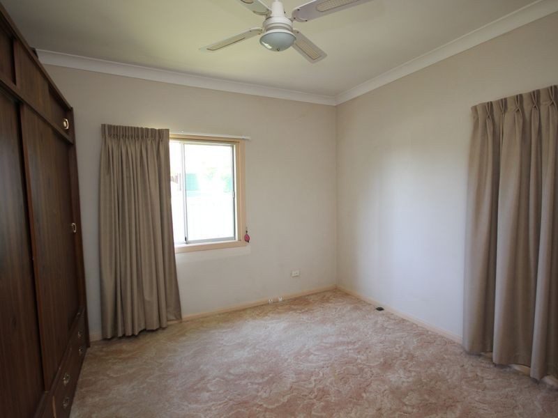 49 Yorston Street, Warners Bay NSW 2282