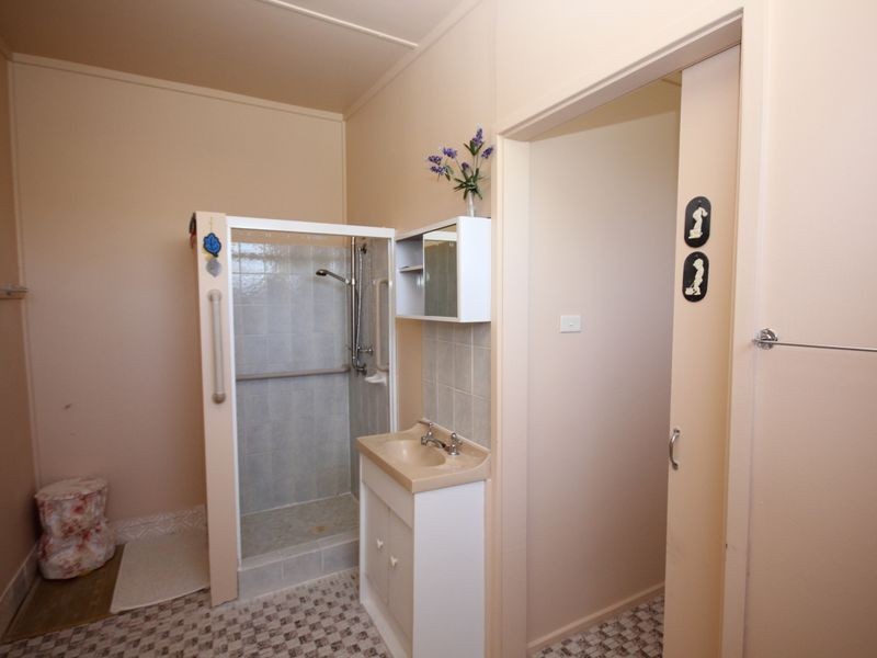 49 Yorston Street, Warners Bay NSW 2282