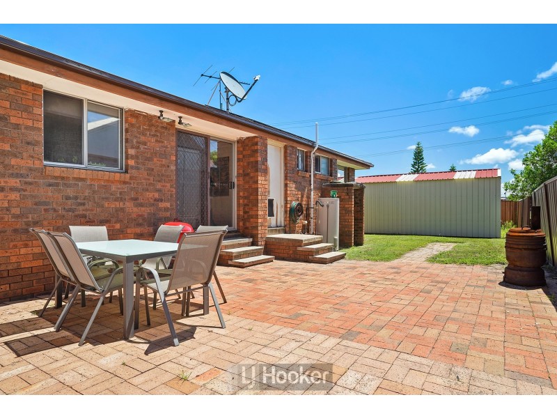 2/47 Brown Street, Redhead NSW 2290