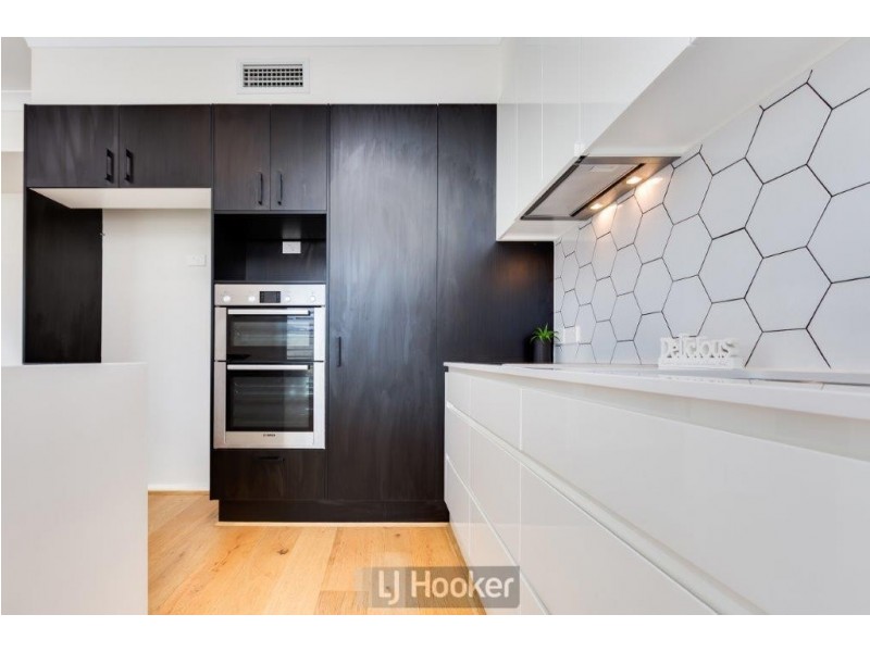 4/10 Queen Street, Warners Bay NSW 2282