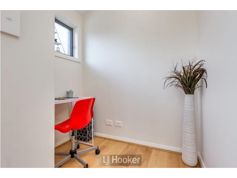 4/10 Queen Street, Warners Bay NSW 2282