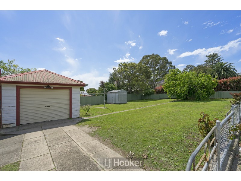 82 Anzac Parade, Toronto NSW 2283