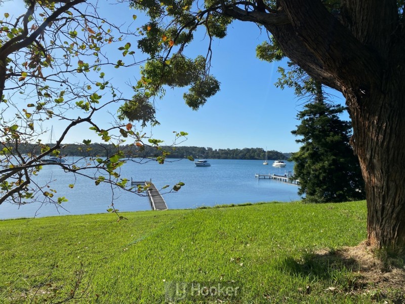 2/64 Anzac Parade, Toronto NSW 2283