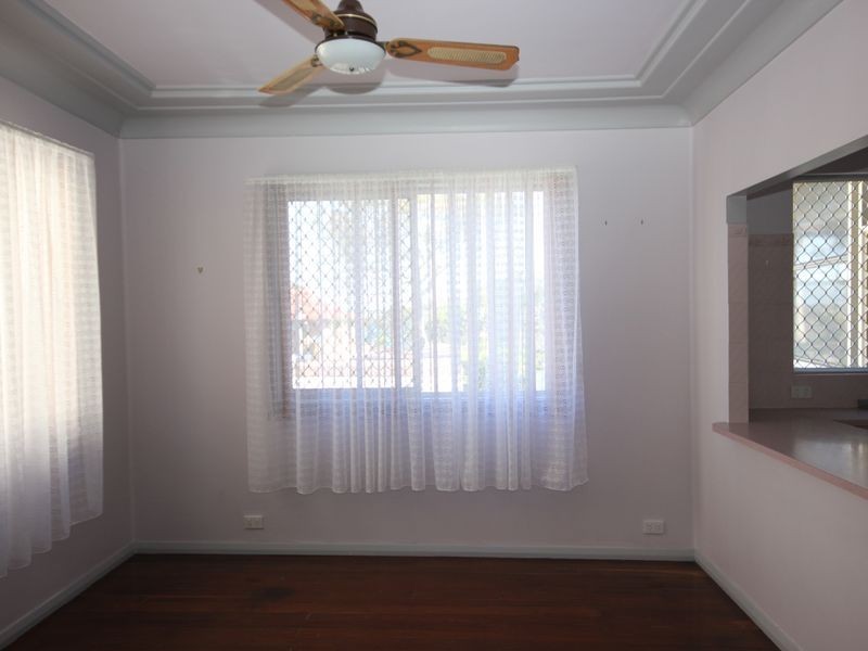 3 Bay Road, Fennell Bay NSW 2283