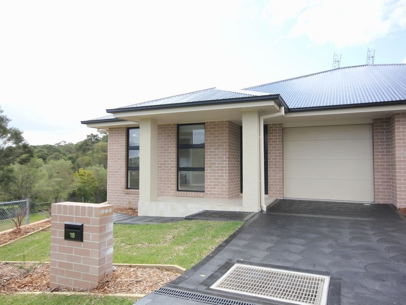 18 Evelyn Street, Floraville NSW 2280