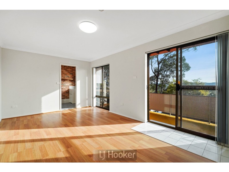 2/267 Excelsior Parade, Toronto NSW 2283