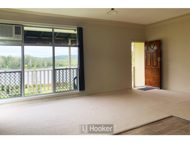 6 Edward Street, Fennell Bay NSW 2283