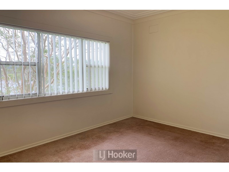 6 Edward Street, Fennell Bay NSW 2283