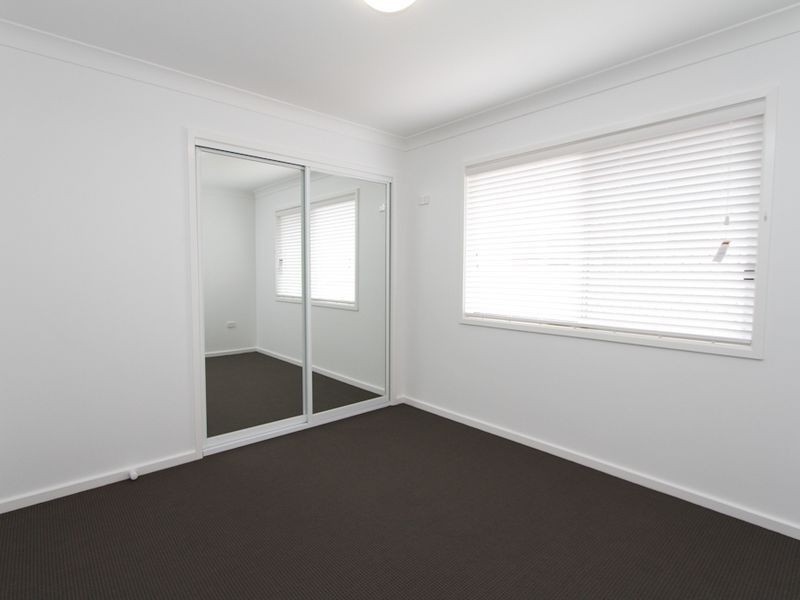 18a Maurie Avenue, Warners Bay NSW 2282