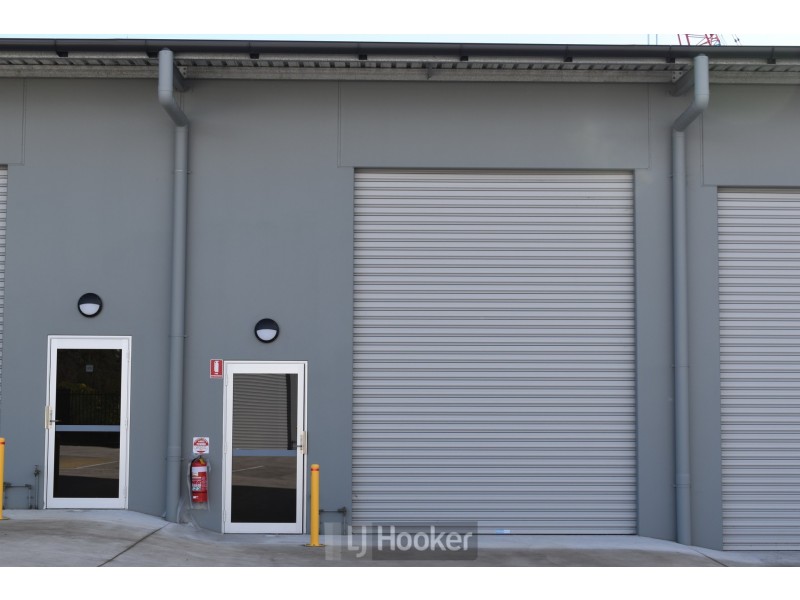 2/8 Woodbine Place, Toronto NSW 2283