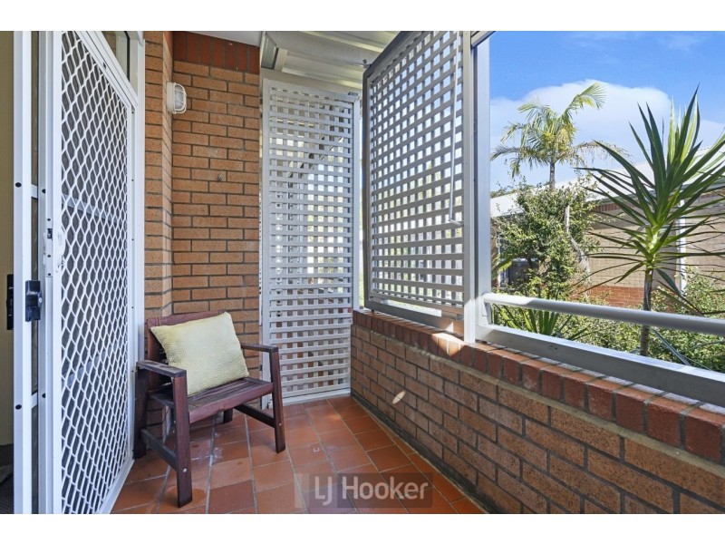 203/3 Violet Town Road, Mount Hutton NSW 2290
