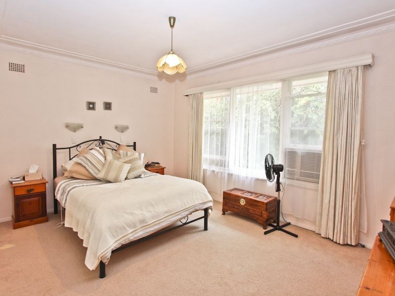 12 Valentine Crescent, Valentine NSW 2280