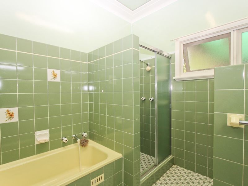 12 Valentine Crescent, Valentine NSW 2280