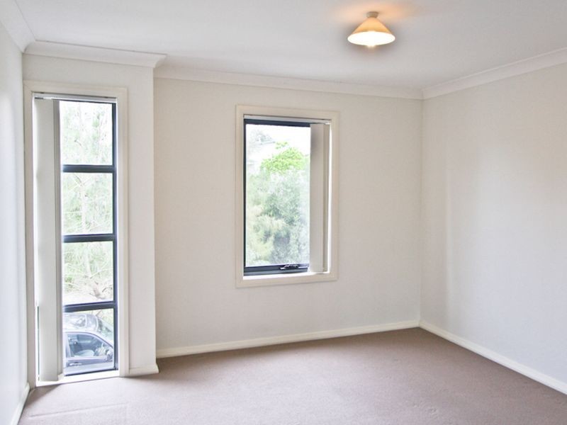 28 Kestrel Circuit, Shortland NSW 2307