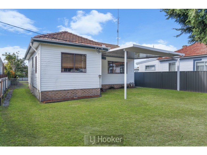 421 Pacific Highway, Belmont NSW 2280