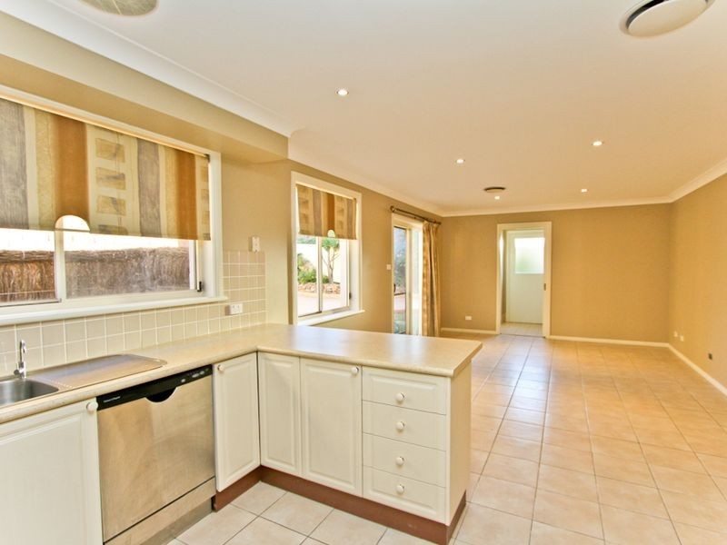 6 Dilkera Avenue, Valentine NSW 2280