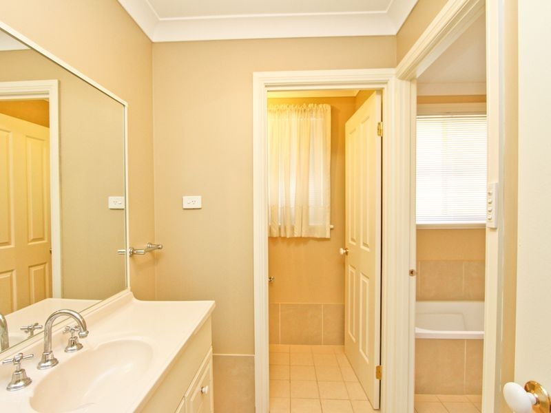 6 Dilkera Avenue, Valentine NSW 2280