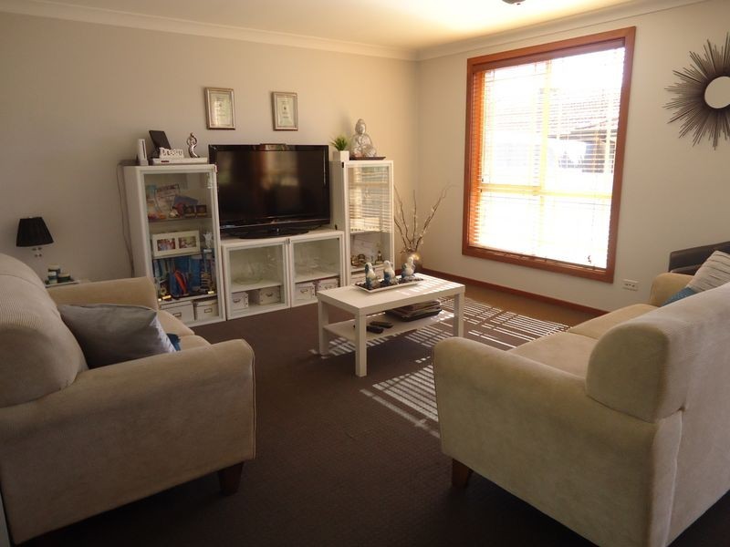 1/12 Eino Place, Eleebana NSW 2282