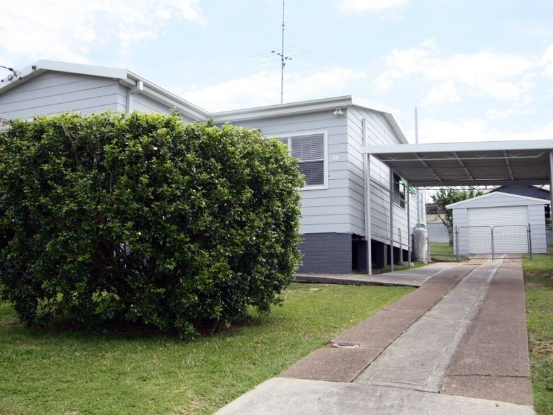 19 Elizabeth Street, Cardiff South NSW 2285