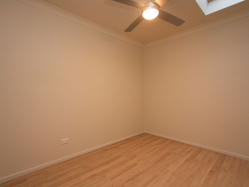 10 Melton Place, Croudace Bay NSW 2280