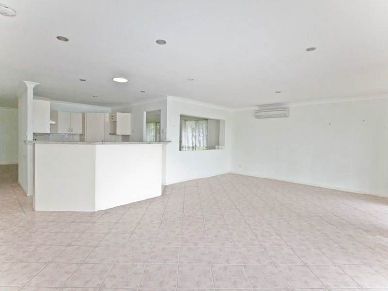 138 Ross Street, Belmont NSW 2280