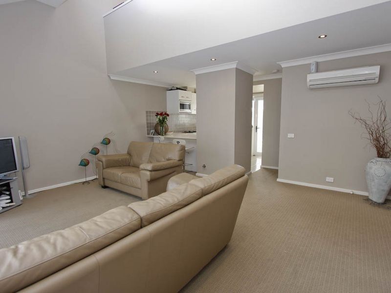 5/74-76 Evans Street, Belmont NSW 2280