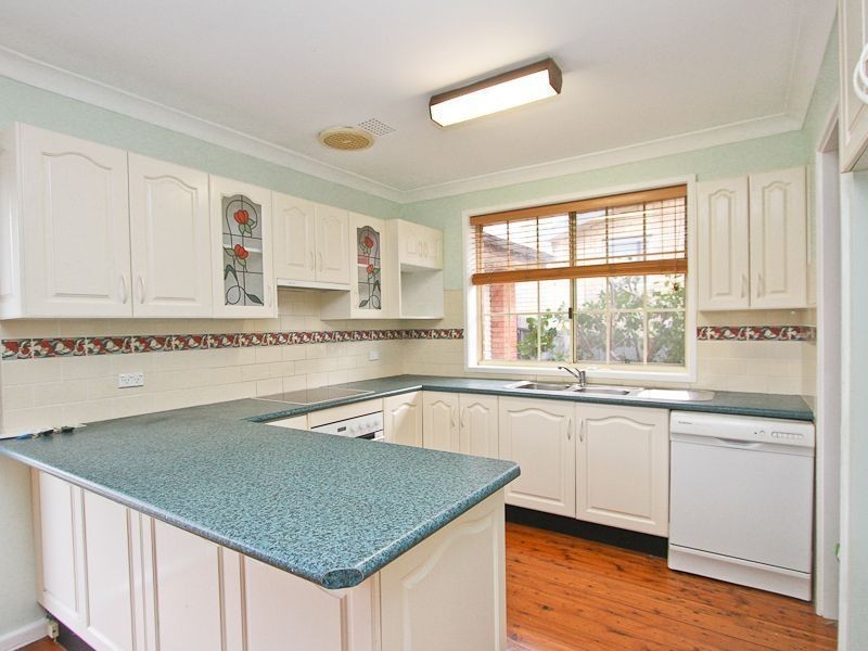 33 Elizabeth Cook Drive, Rankin Park NSW 2287