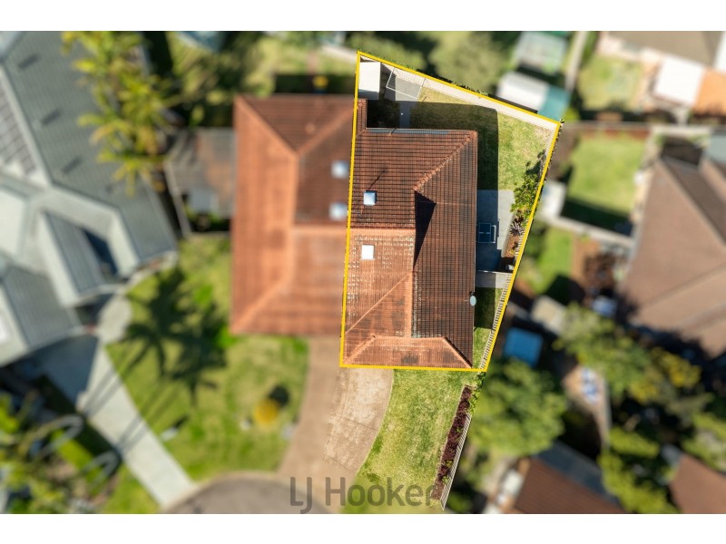 2/4 Windsor Close, Valentine NSW 2280